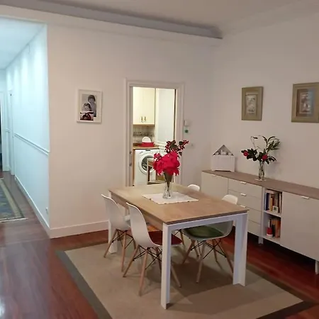 Piso En El Centro Con Garaje * Μπιλμπάο